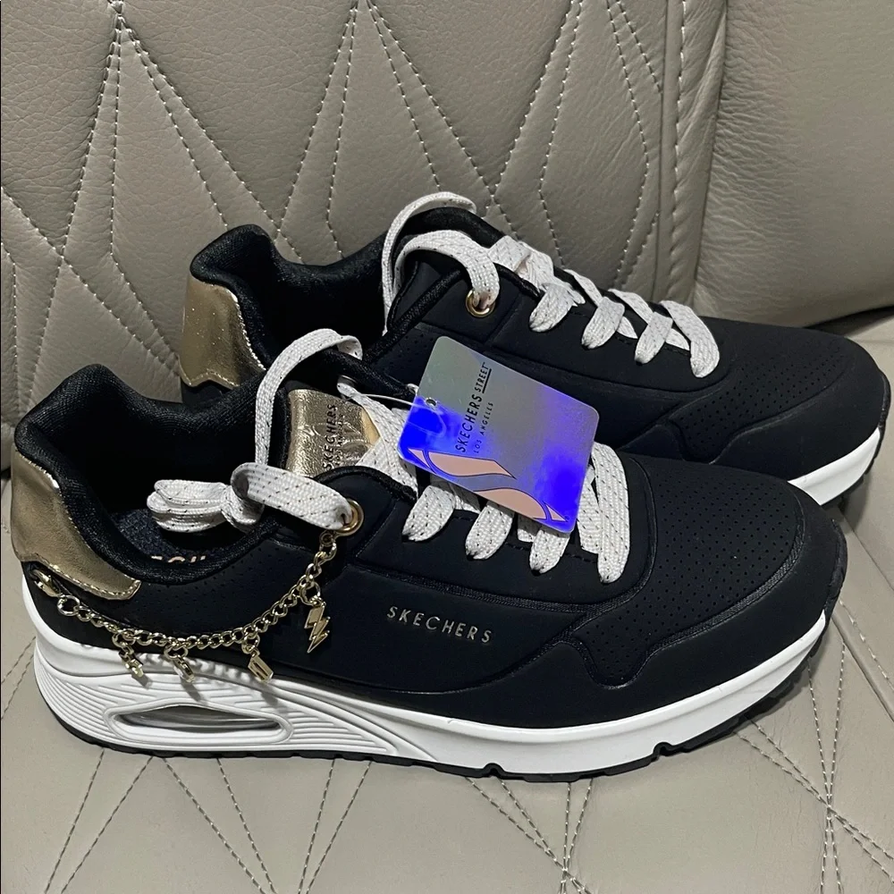 Skechers Street Uno Black and White Kids' Street Uno Sneakers - Picture 3 of 10